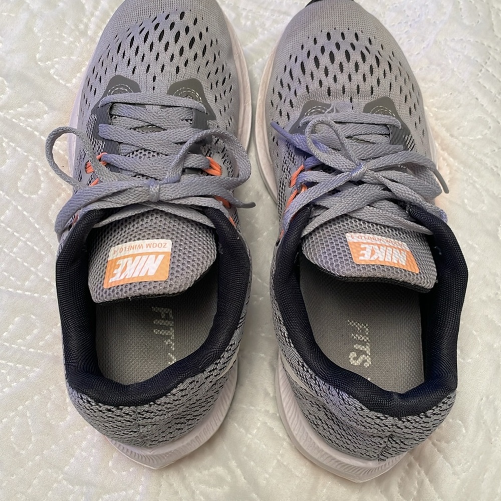 Nike ZOOM WINFLO 4 Athletic Running Shoes Size 6 Lightly Used Fall Color - Picture 7 of 16